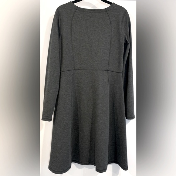 Excellent Condition, Athleta "Whereupon" Fit & Flare Sporty Dress, Size Small - Picture 4 of 7